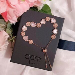 apm monaco PINK NACRE HEART & DOT ADJUSTABLE BRACELET